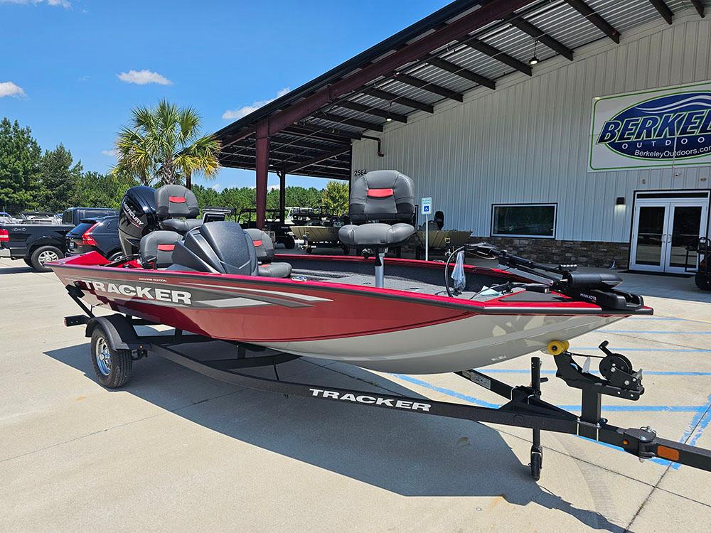 2025 Tracker Boats Pro Team 175 TF Crappie Edition