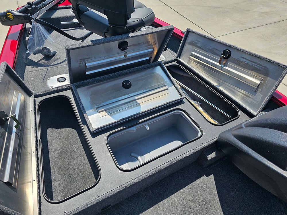 2025 Tracker Boats Pro Team 175 TF Crappie Edition