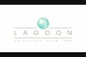 Lagoon 421 video