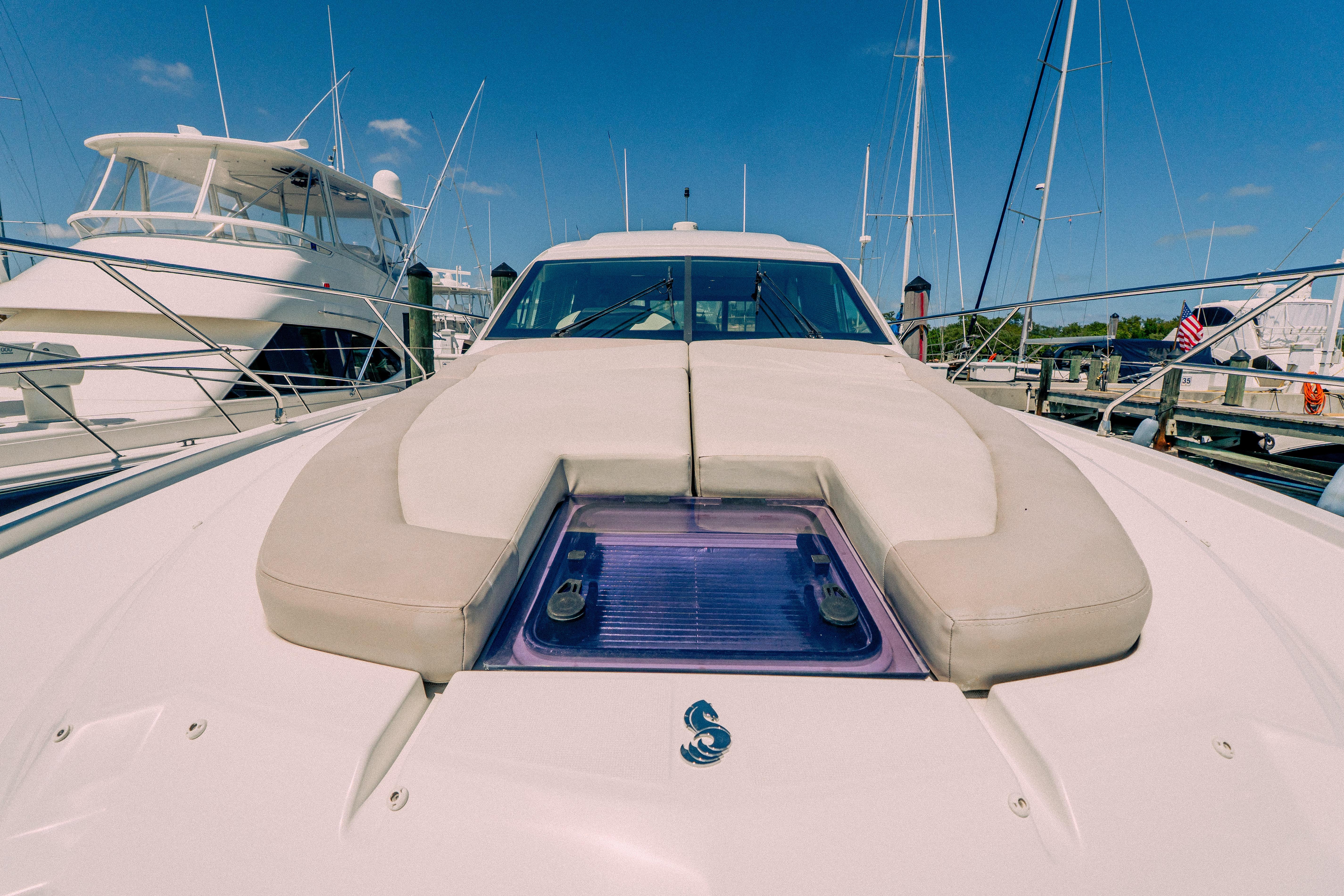 Yacht Photos Pics