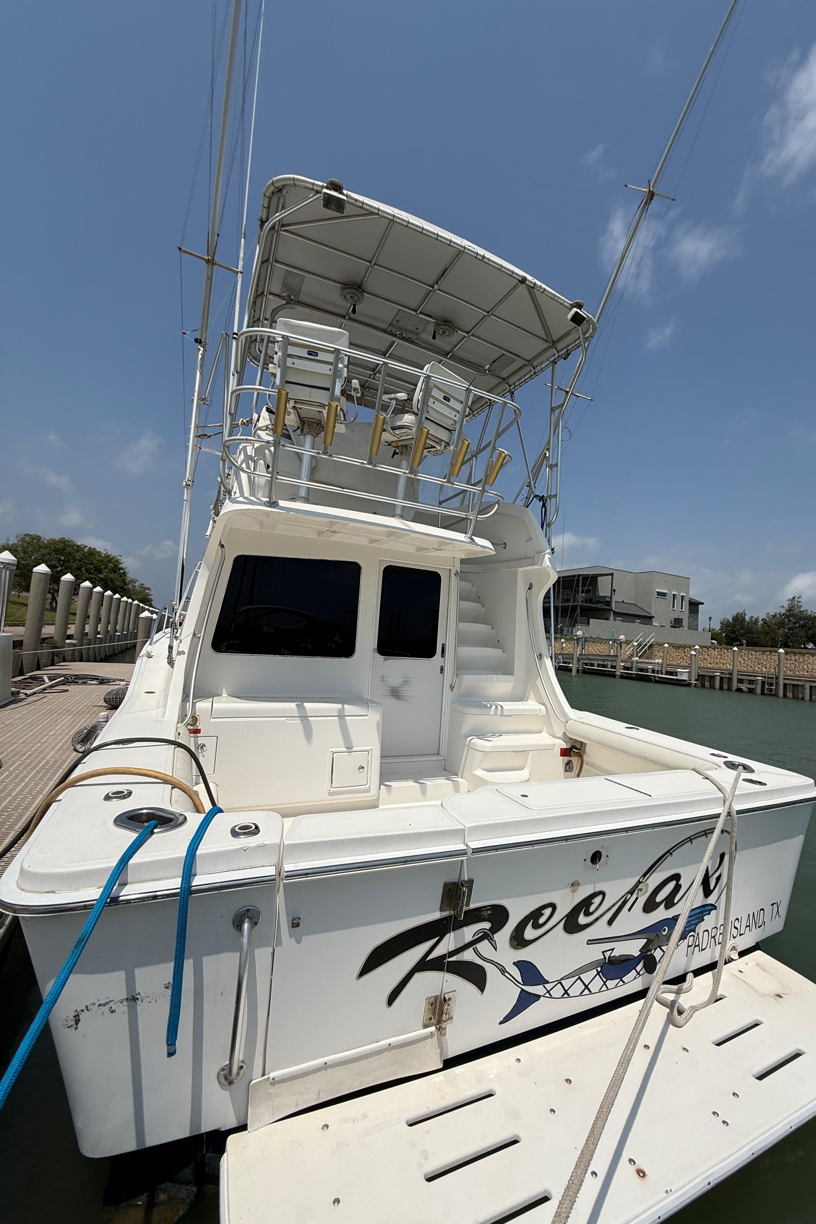 2004-luhrs-36-convertible-power-9814826-20250525152639202-1_XLARGE