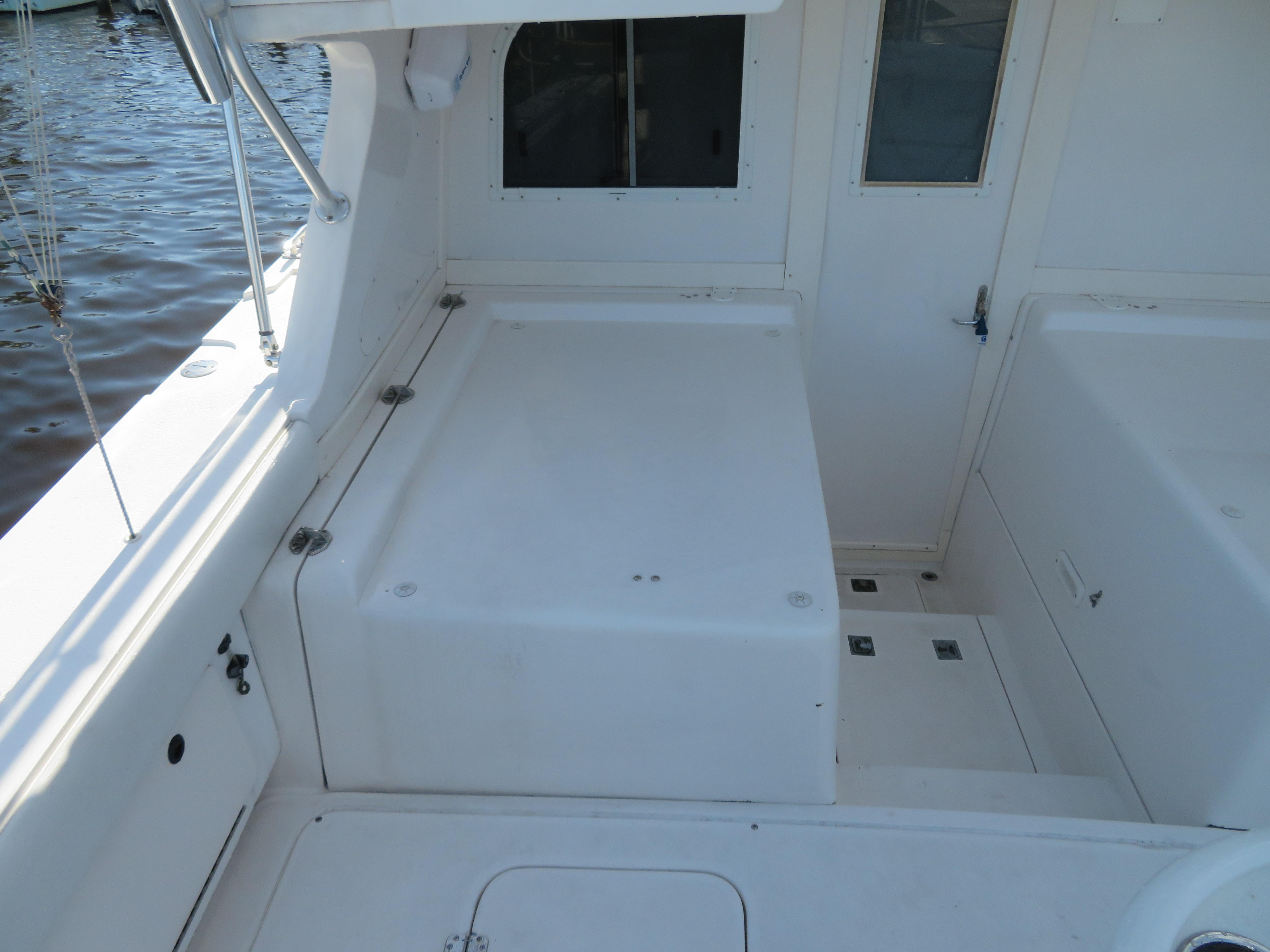 Blackfin 33 Plumb Crazy - Cockpit