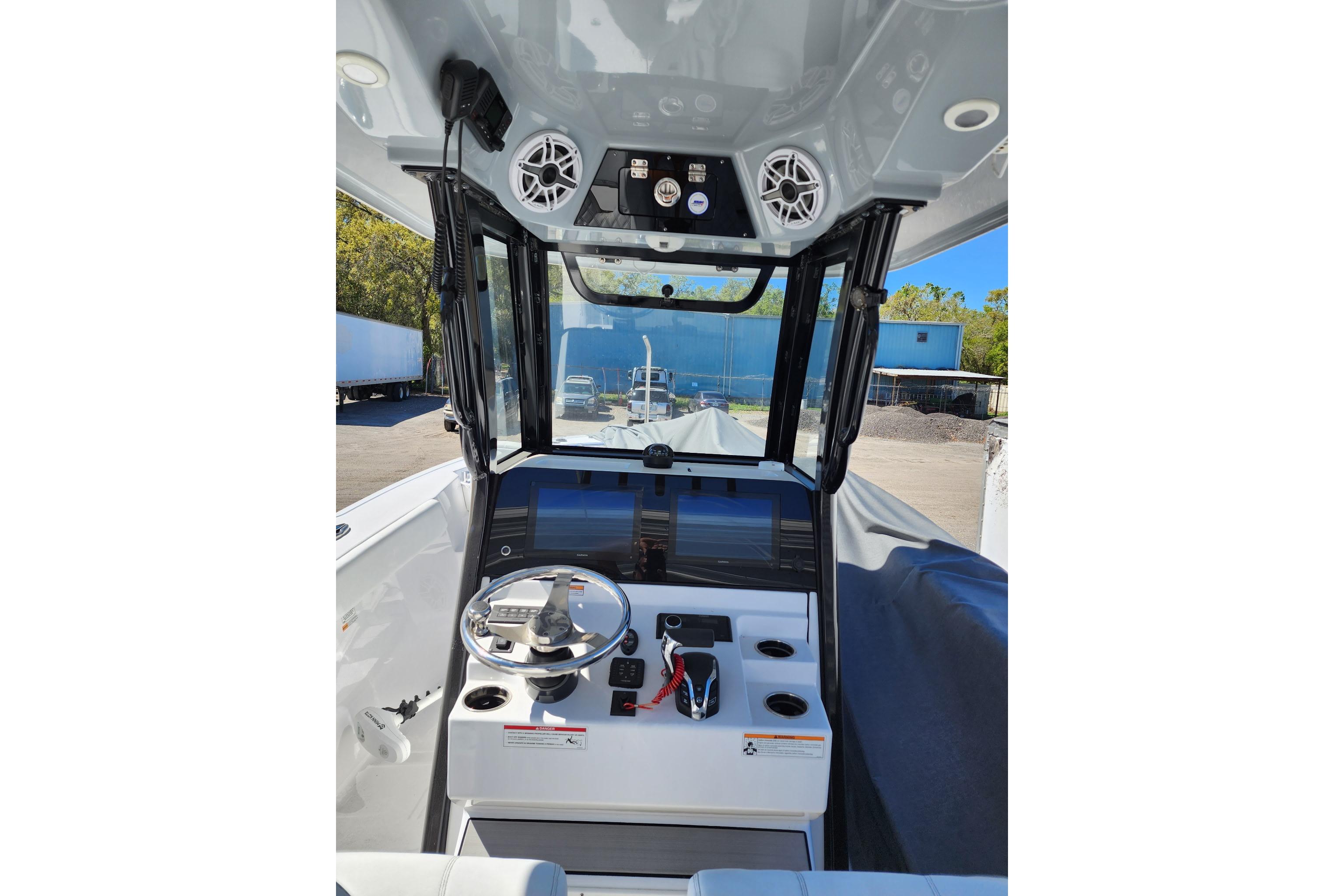 2023 Sportsman Heritage 261 Center Console-5