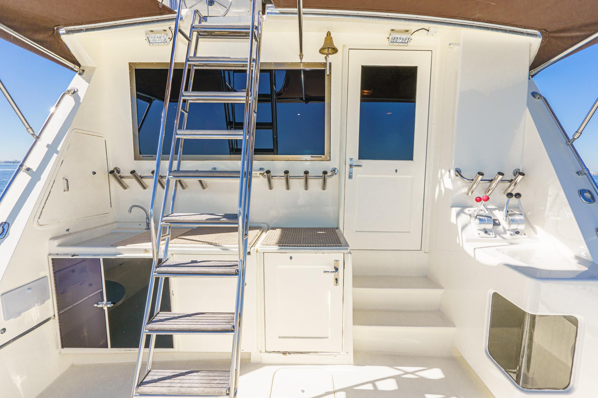 Hatteras-60 Convertible 1978-Bucket List CA-US-9634838 | Thumbnail