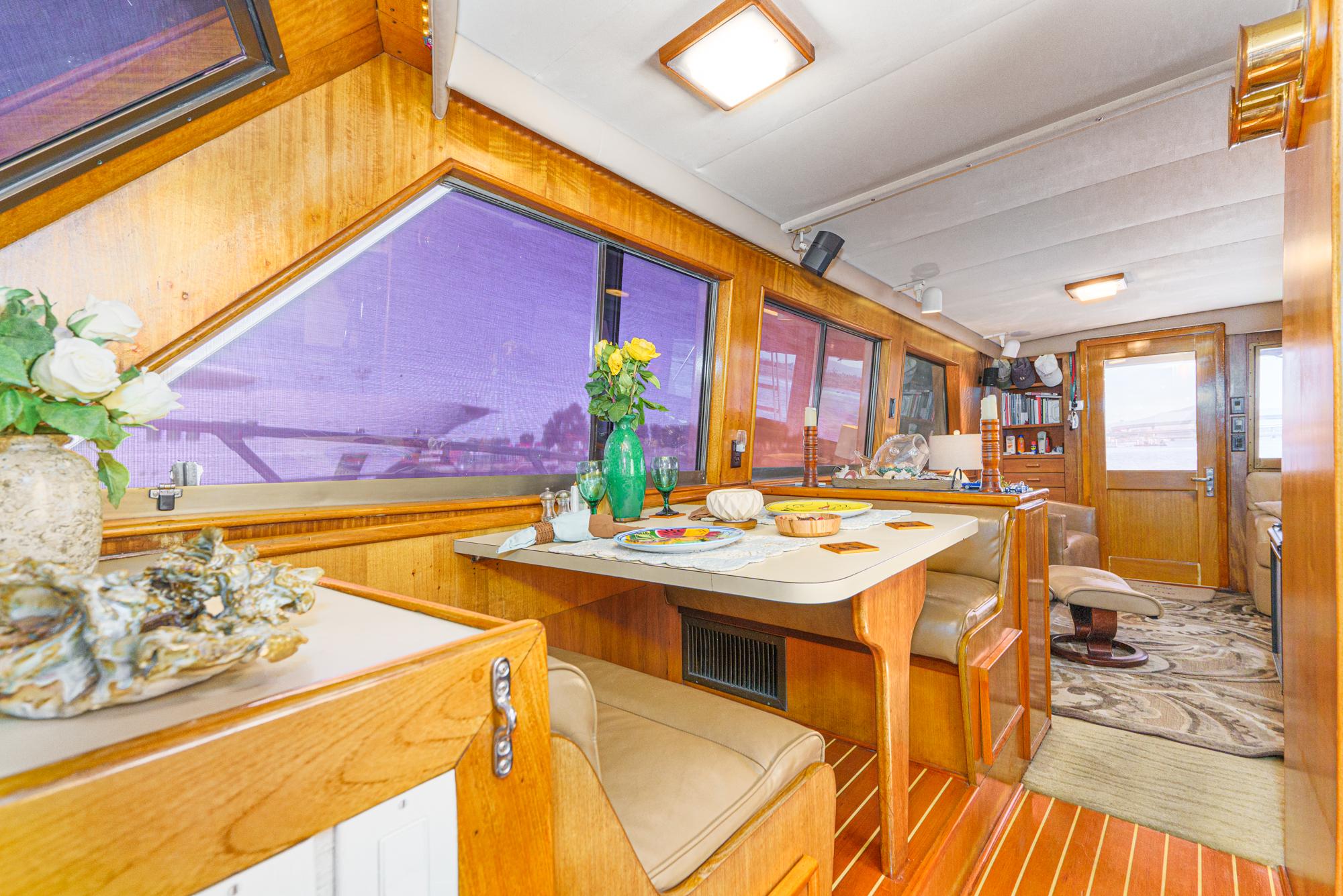 Hatteras-60 Convertible 1978-Bucket List CA-US-9634838 | Thumbnail