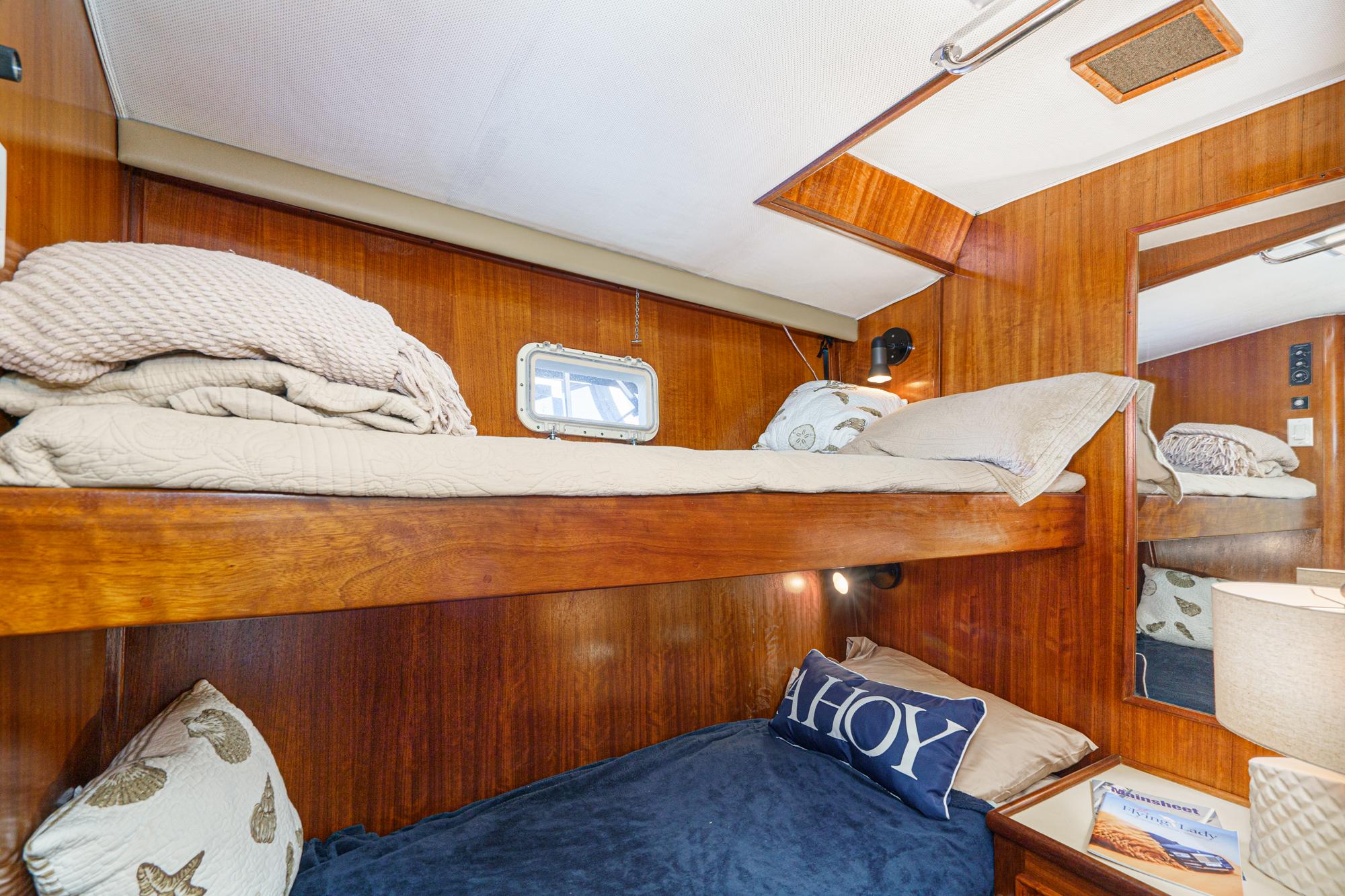 Hatteras-60 Convertible 1978-Bucket List CA-US-9634838 | Thumbnail