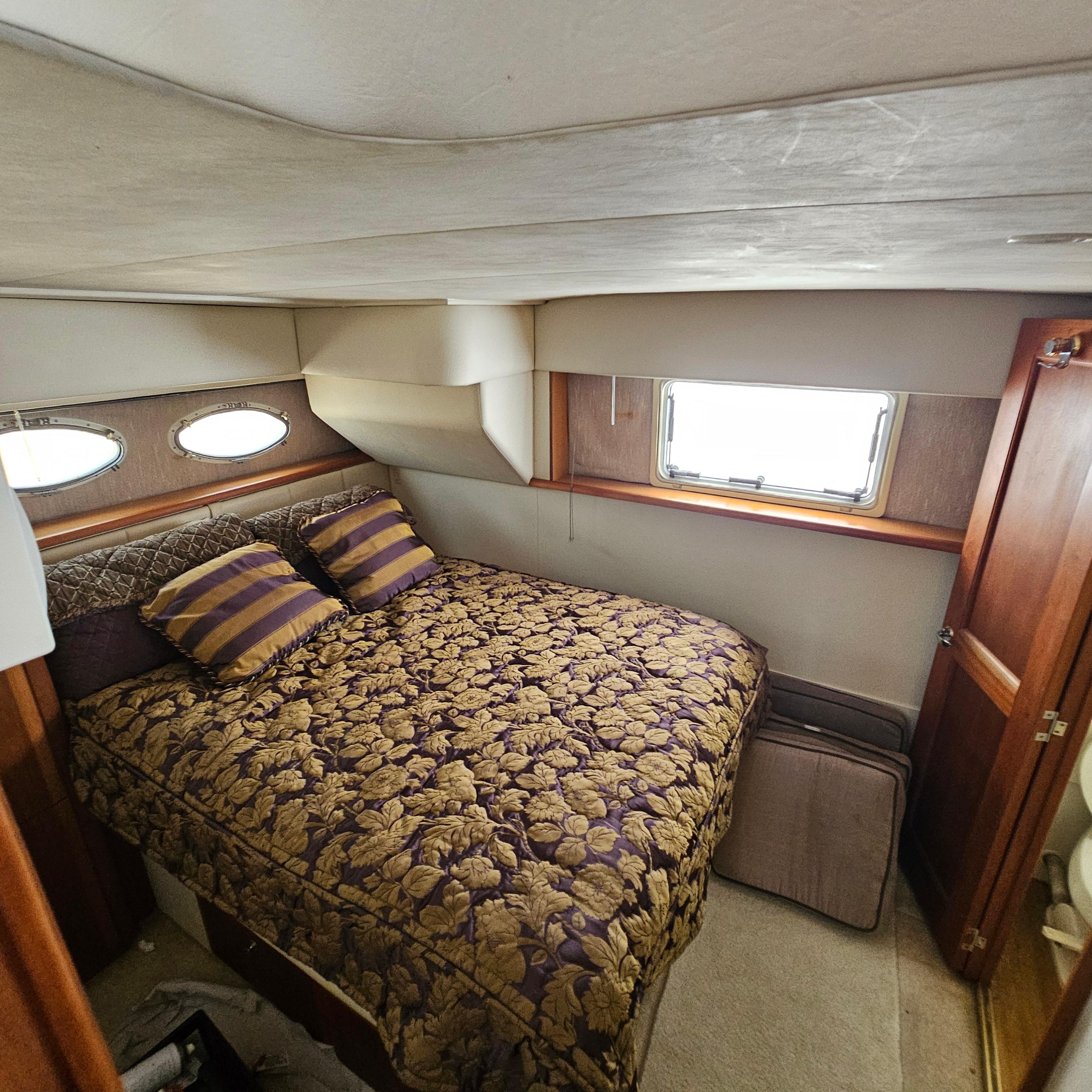 2000-silverton-392-motor-yacht-power-9834838-20250703151954938-1
