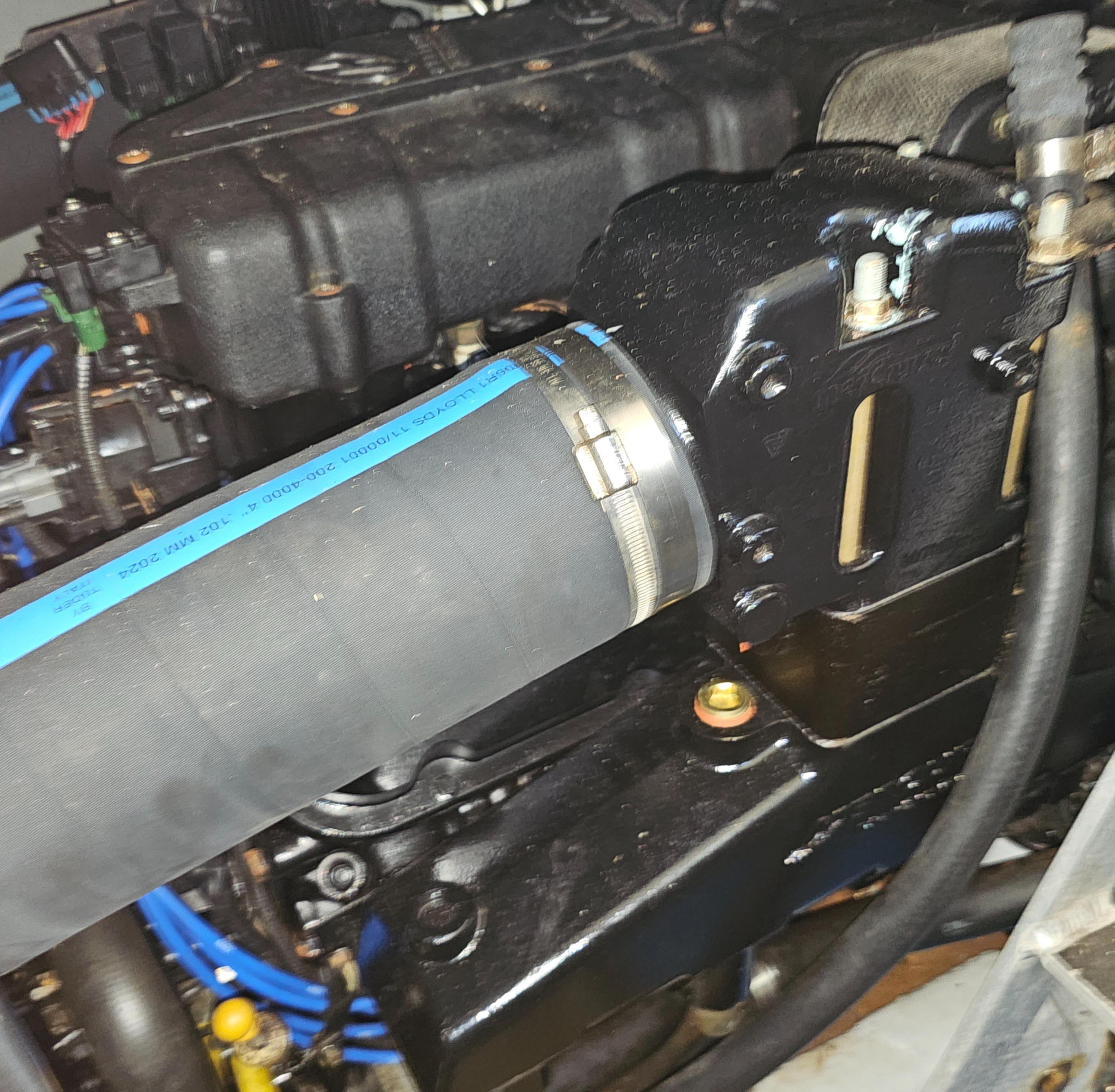 2000-silverton-392-motor-yacht-power-9834838-20250703152235813-1