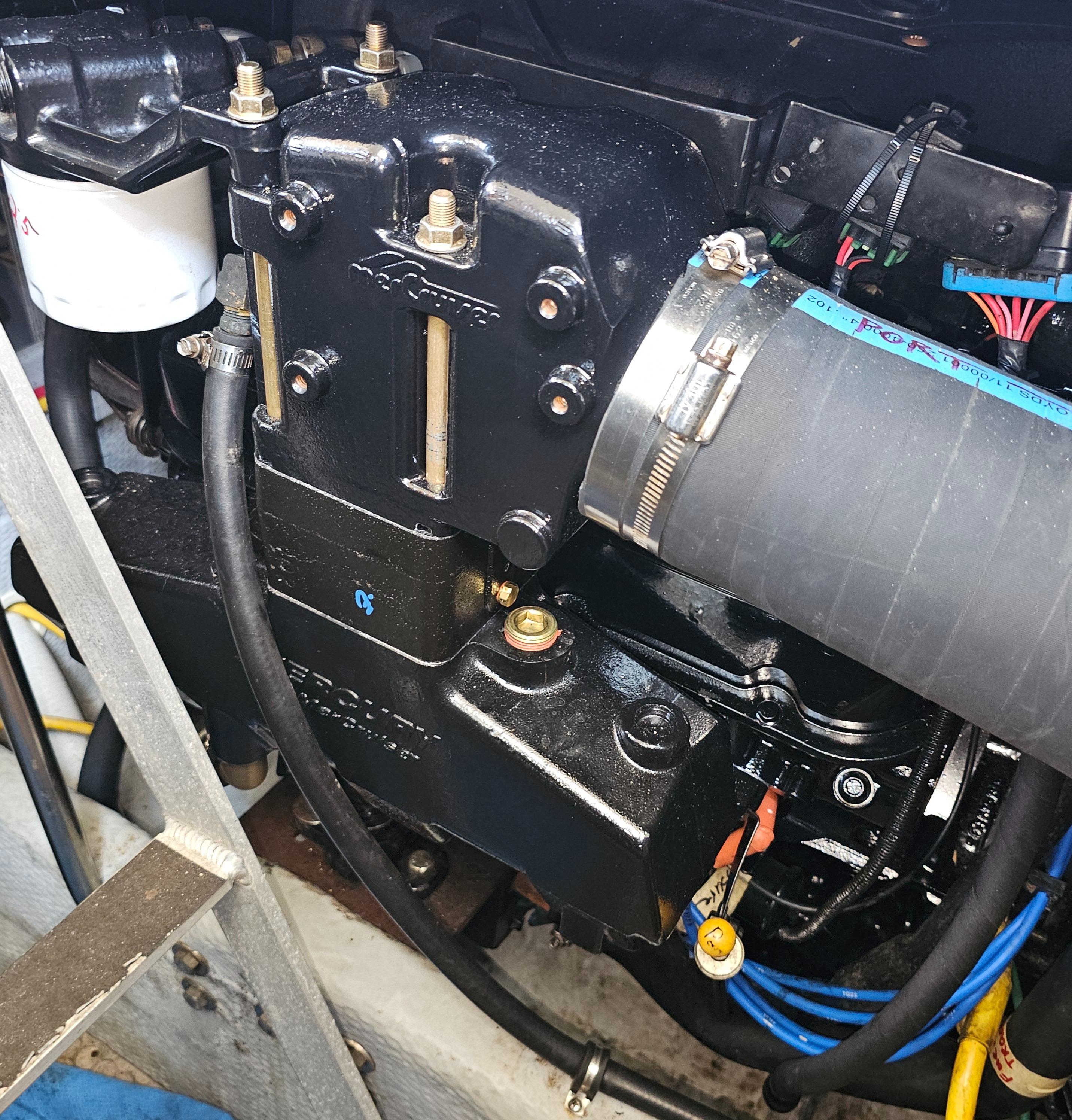 2000-silverton-392-motor-yacht-power-9834838-20250703152239220-1