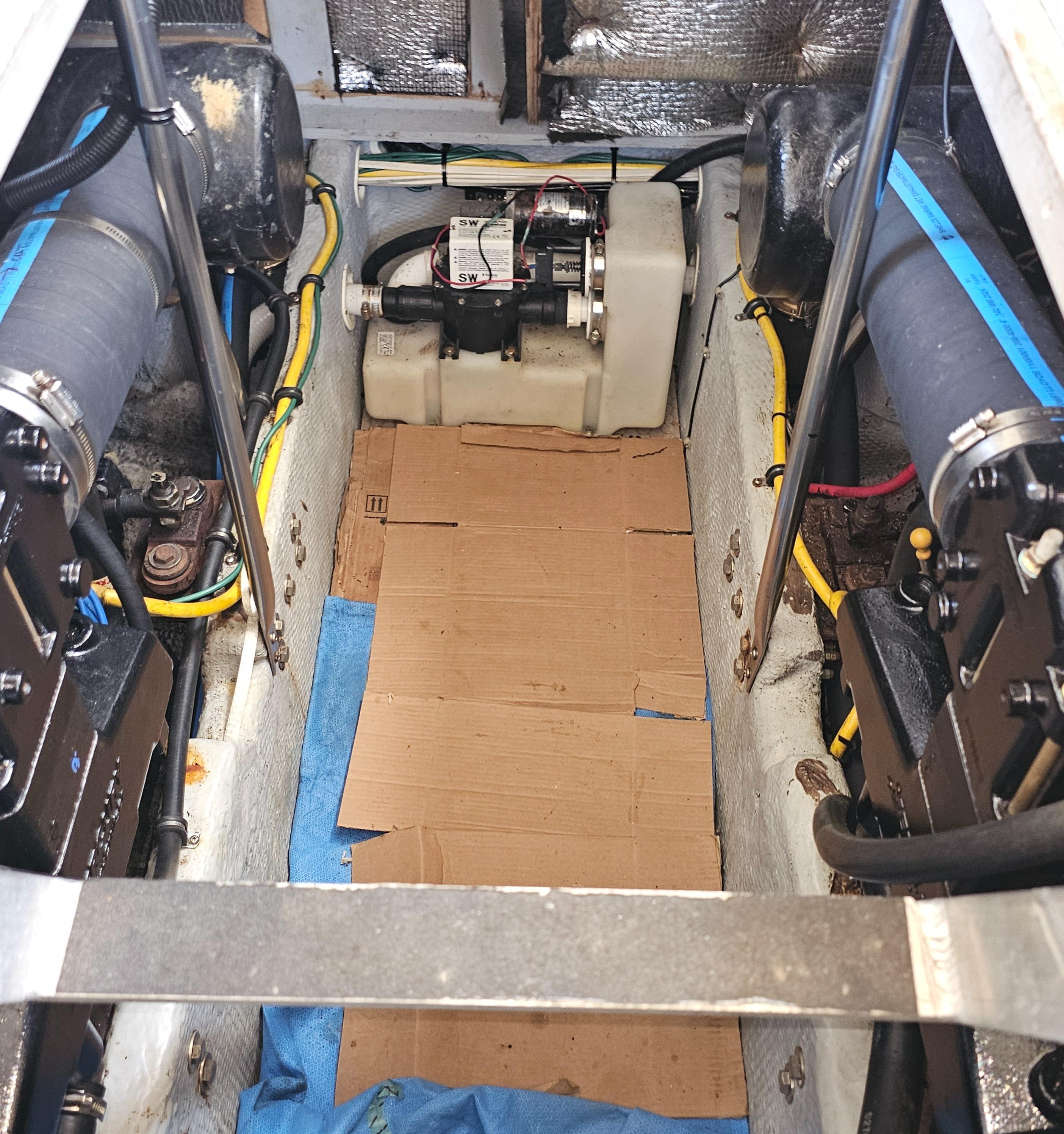 2000-silverton-392-motor-yacht-power-9834838-20250703152330439-1