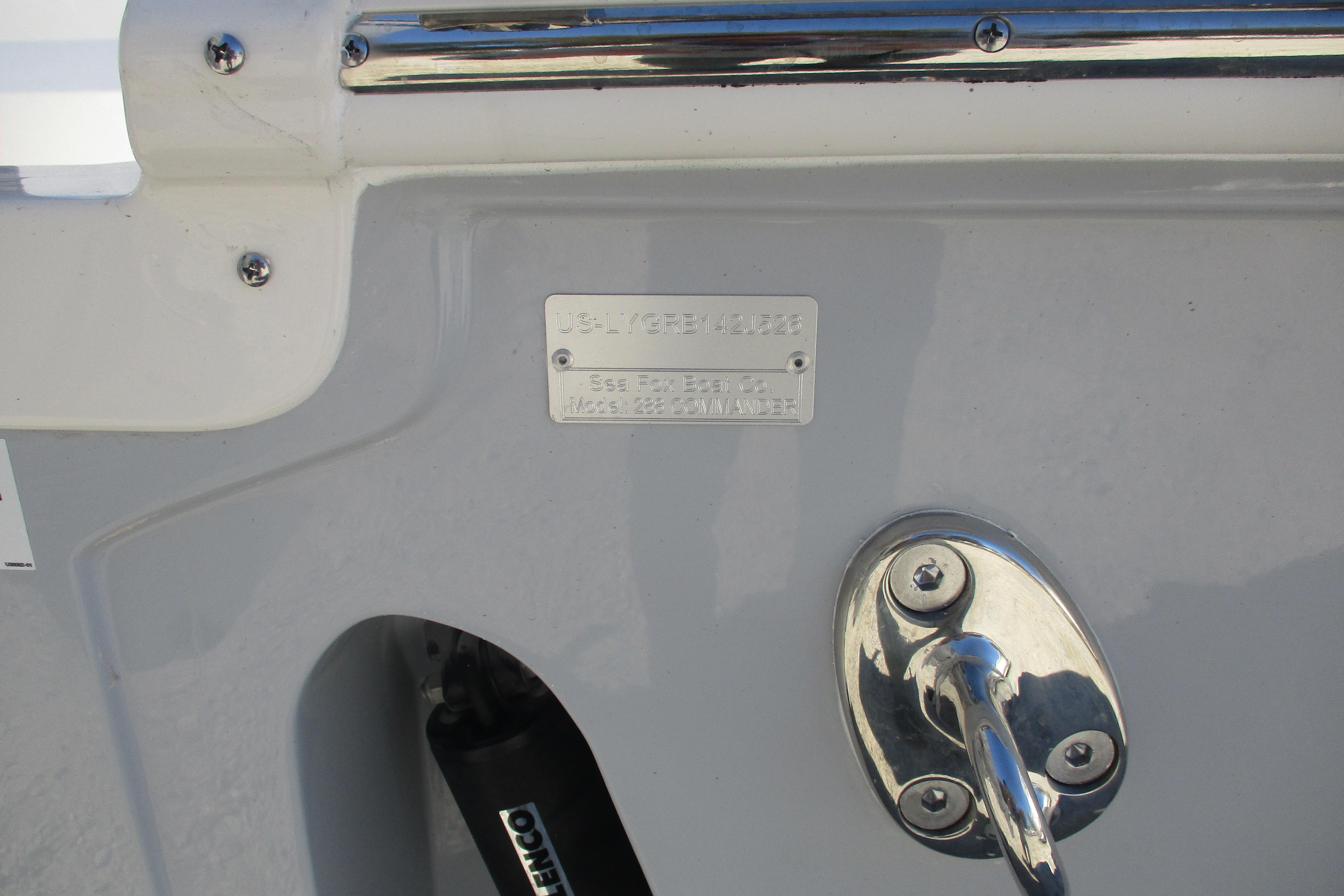 2026 Sea Fox 288 Commander-21