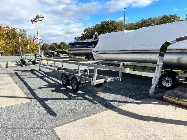 New 2023 24' pontoon scissor trailer , Middletown, Pa - 17057 - Boat Trader