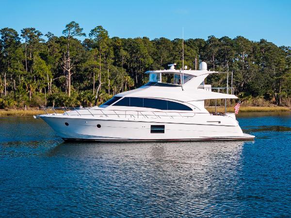 2016 Hatteras M60