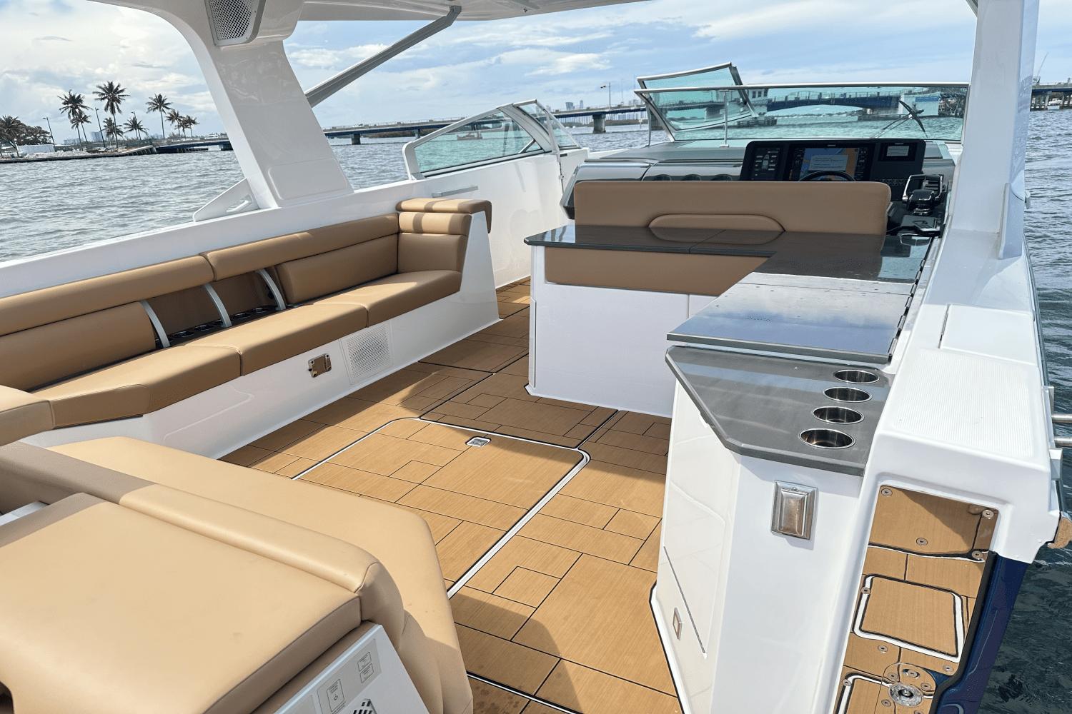 Aviara-AV40 Outboard 2024 -FL-US-8764854 | Thumbnail