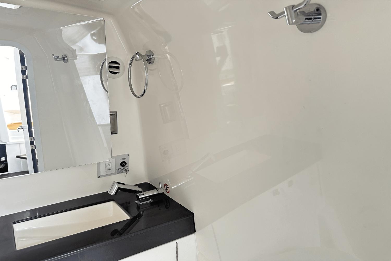Aviara-AV40 Outboard 2024 -FL-US-8764854 | Thumbnail