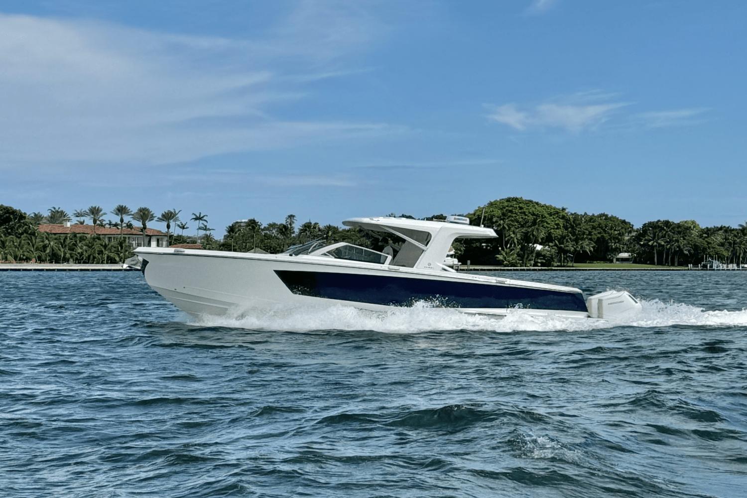 Photo of 2024 Aviara 40'