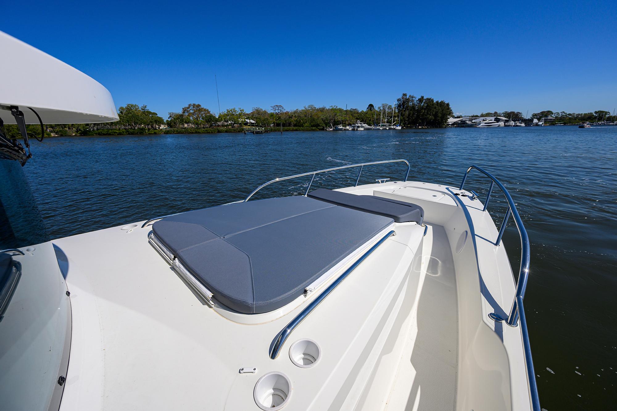 Nimbus-C11 2024-SEA NN ME III FL-US-9694858 | Thumbnail