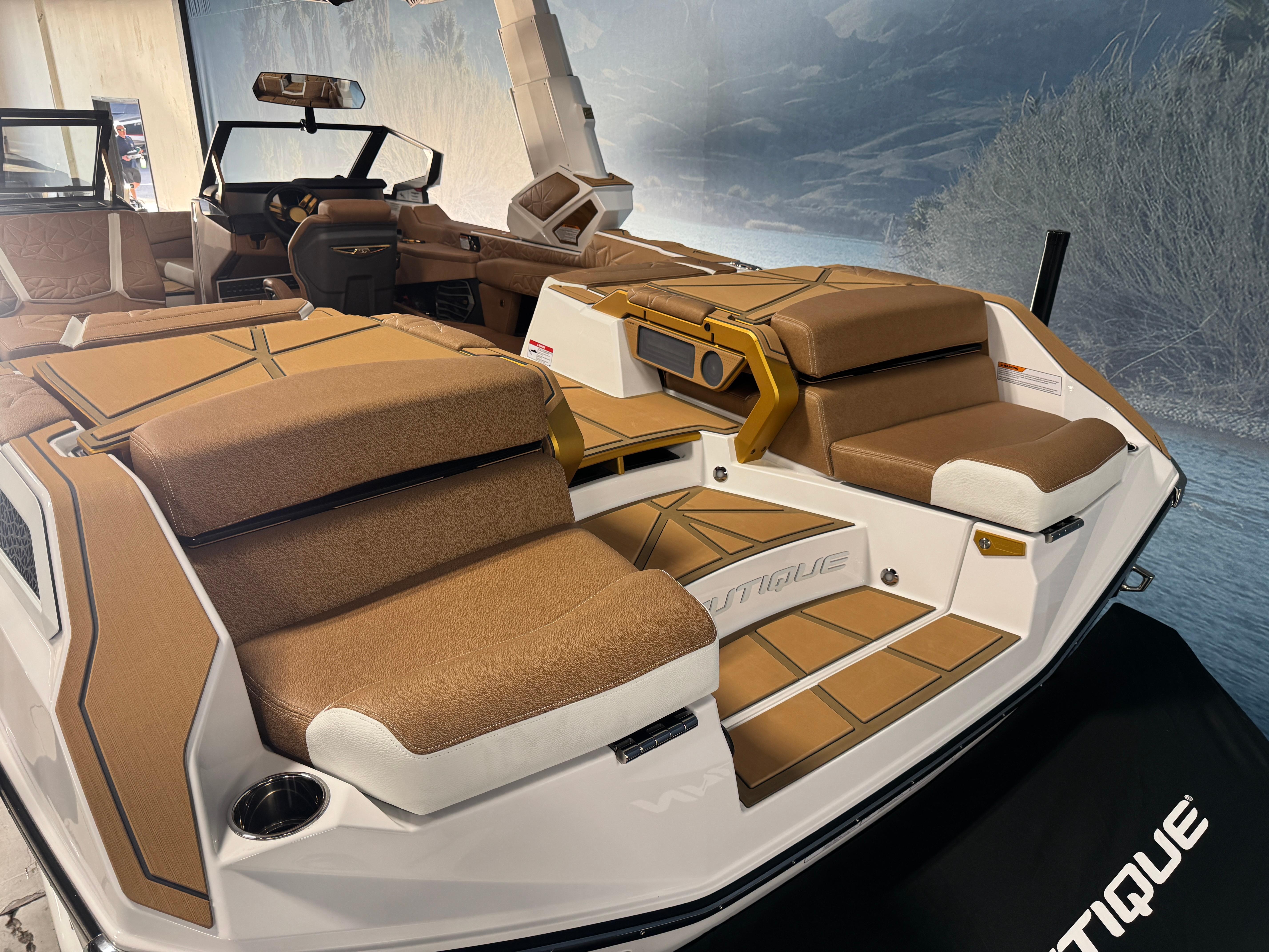 2025 Nautique Super Air Nautique G23 Paragon #N066L inventory image at Sun Country Marine Group, Irvine 2025 Nautique Super Air Nautique G23 Paragon #N066L inventory image at Sun Country Marine Group, Irvine