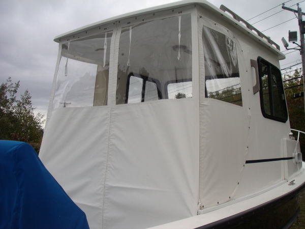 Stamoid enclosure