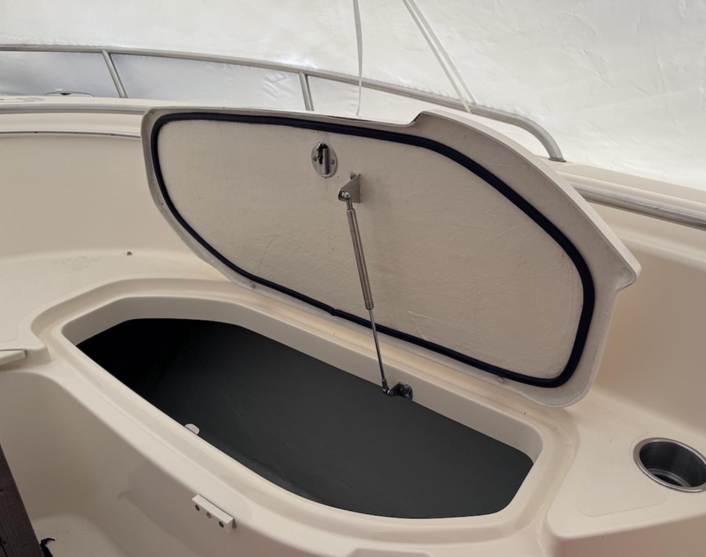 2008-pursuit-c-250-center-console-power-9774864-20250428194511384-1_XLARGE