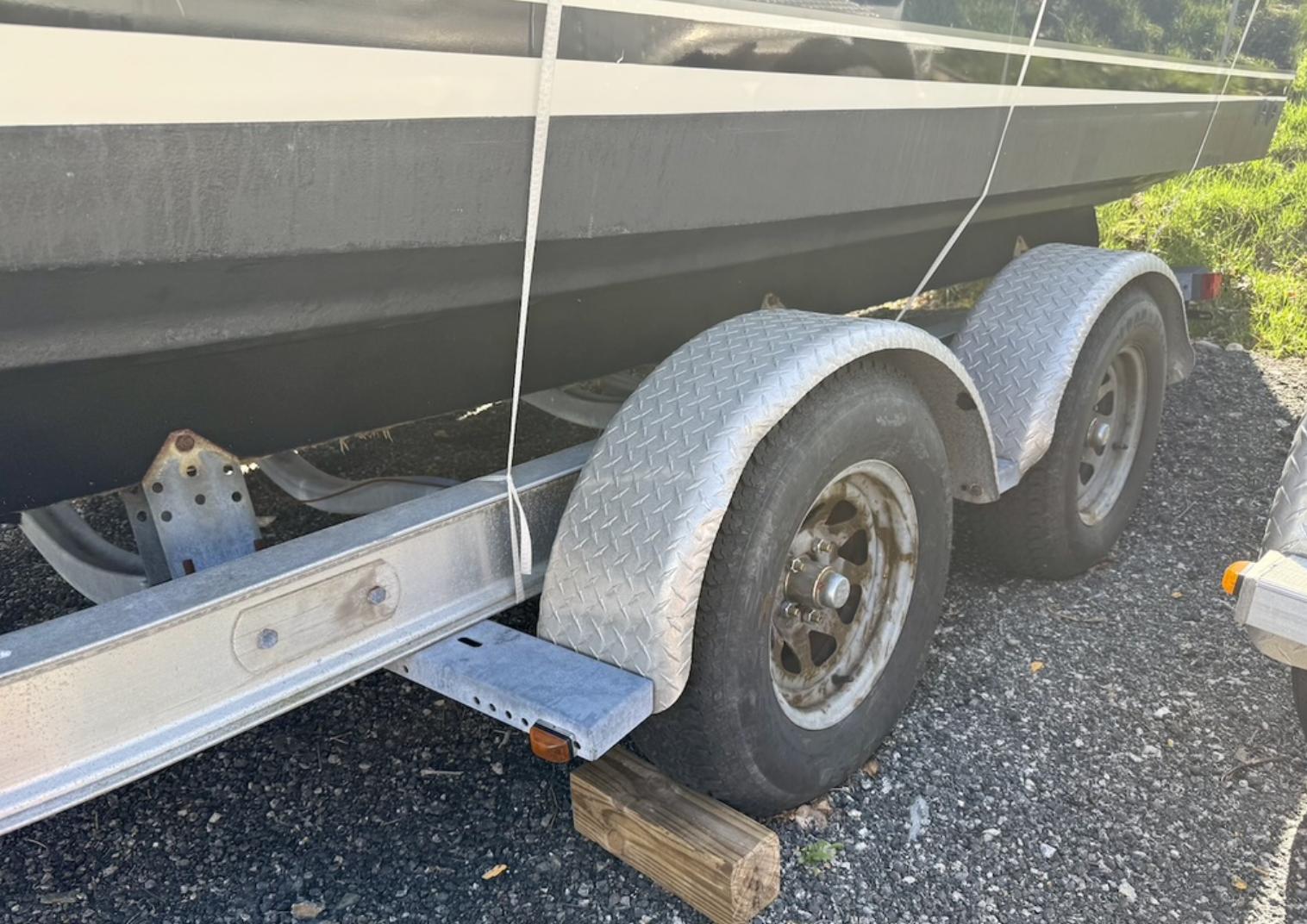 2008-pursuit-c-250-center-console-power-9774864-20250428194517804-1_XLARGE