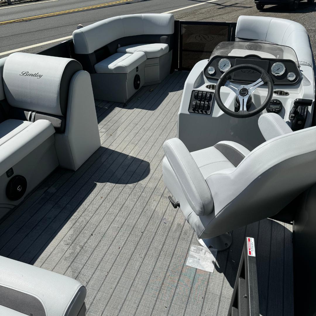 2024 Bentley pontoons LE 180 Cruise-5