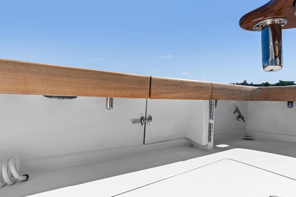 Release Boatworks-39 Walk Around 2022 -FL-US-9694868 | Thumbnail