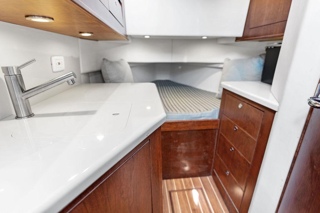 Release Boatworks-39 Walk Around 2022 -FL-US-9694868 | Thumbnail