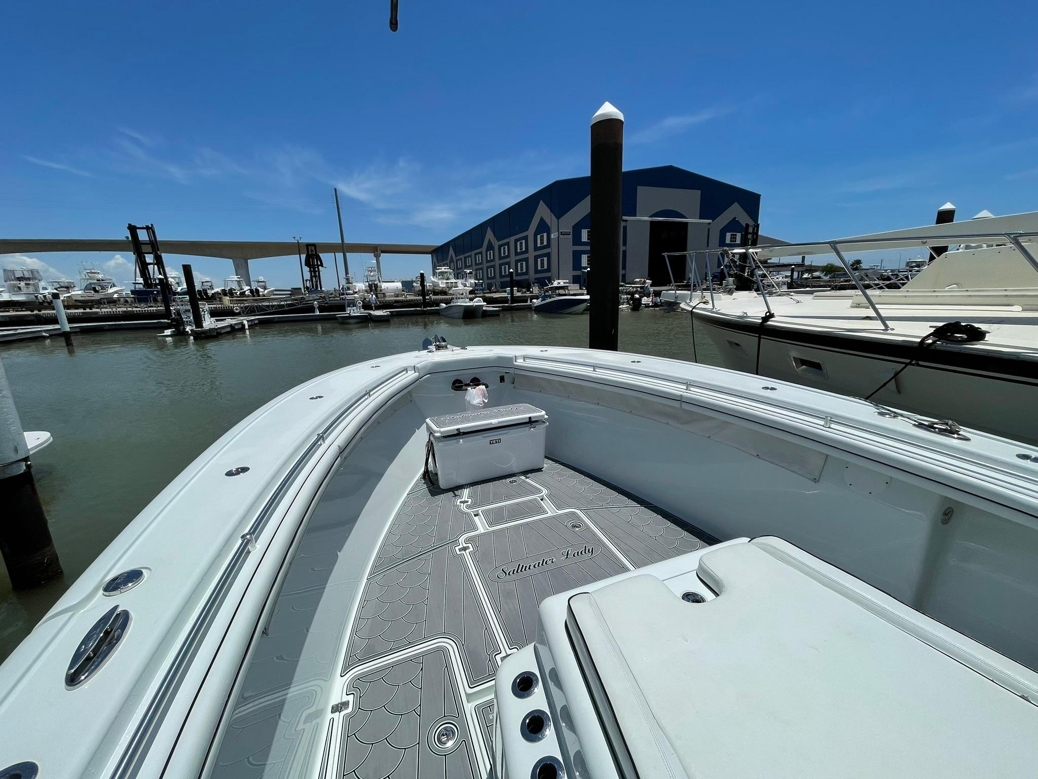 2016-yellowfin-42-power-9504872-20240905140336433-1_XLARGE