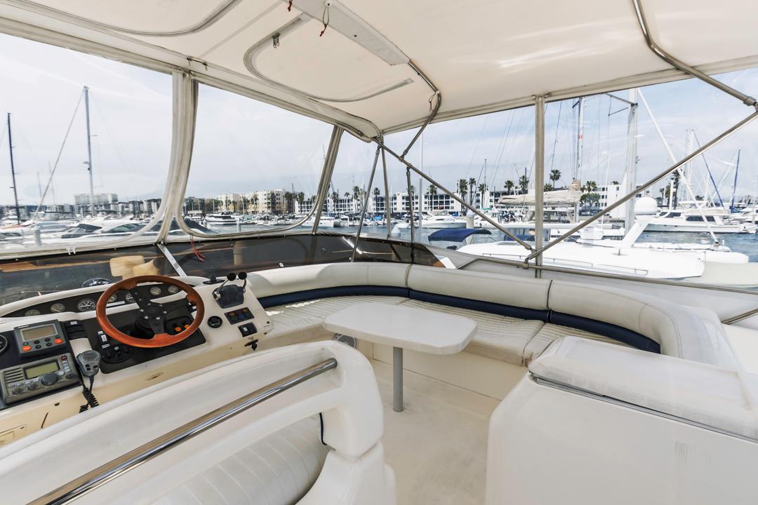 Viking-46 Flybridge Sport Cruiser 2000-Aloha US-9764874 | Thumbnail