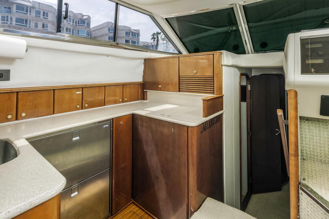 Viking-46 Flybridge Sport Cruiser 2000-Aloha US-9764874 | Thumbnail