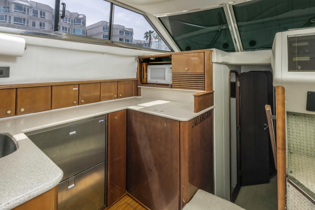 Viking-46 Flybridge Sport Cruiser 2000-Aloha US-9764874 | Thumbnail