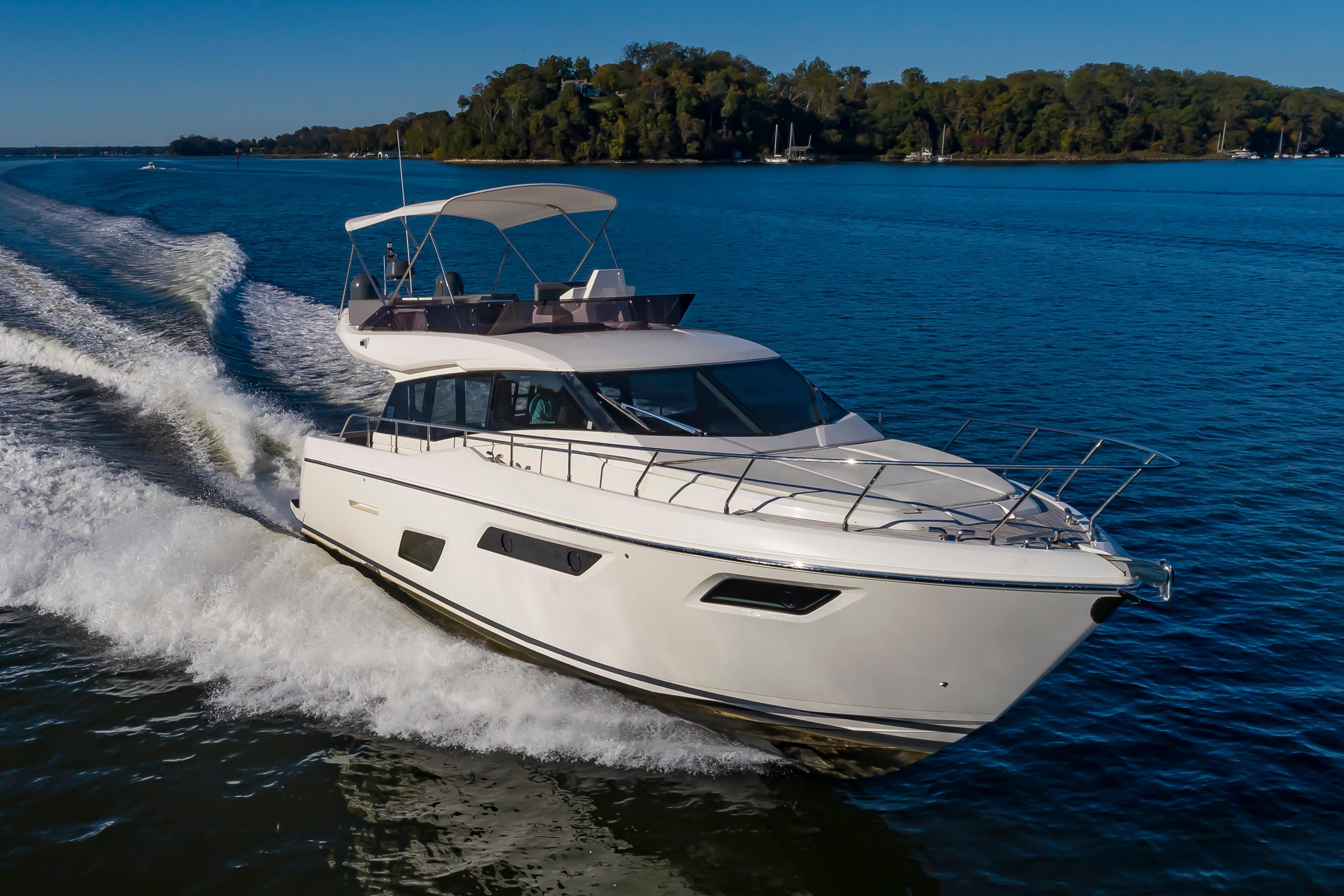 2017 Ferretti 450