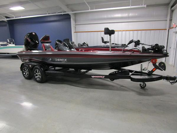 2021 Phoenix boat for sale, model of the boat is 819 Pro & Image # 3 of 52