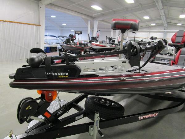 2021 Phoenix boat for sale, model of the boat is 819 Pro & Image # 5 of 52
