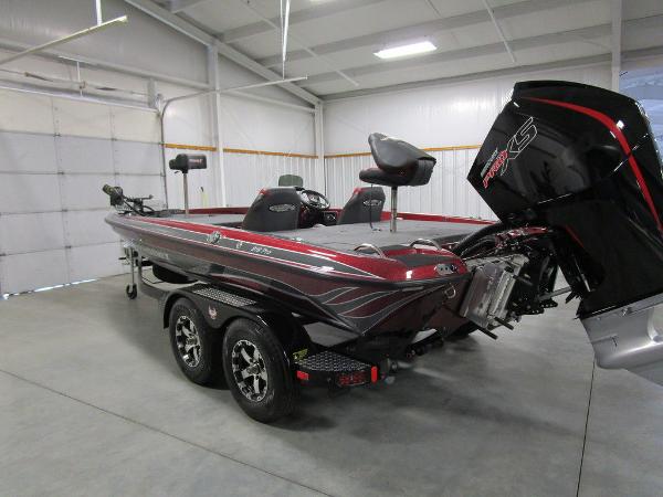 2021 Phoenix boat for sale, model of the boat is 819 Pro & Image # 6 of 52