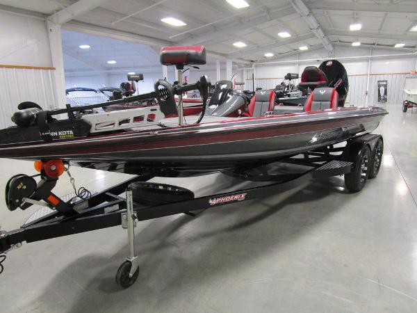 2021 Phoenix boat for sale, model of the boat is 819 Pro & Image # 7 of 52