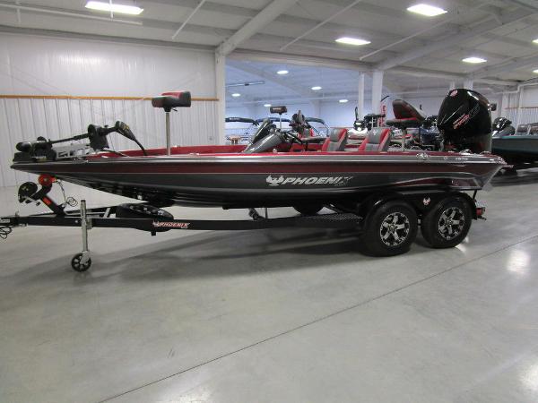 2021 Phoenix boat for sale, model of the boat is 819 Pro & Image # 8 of 52