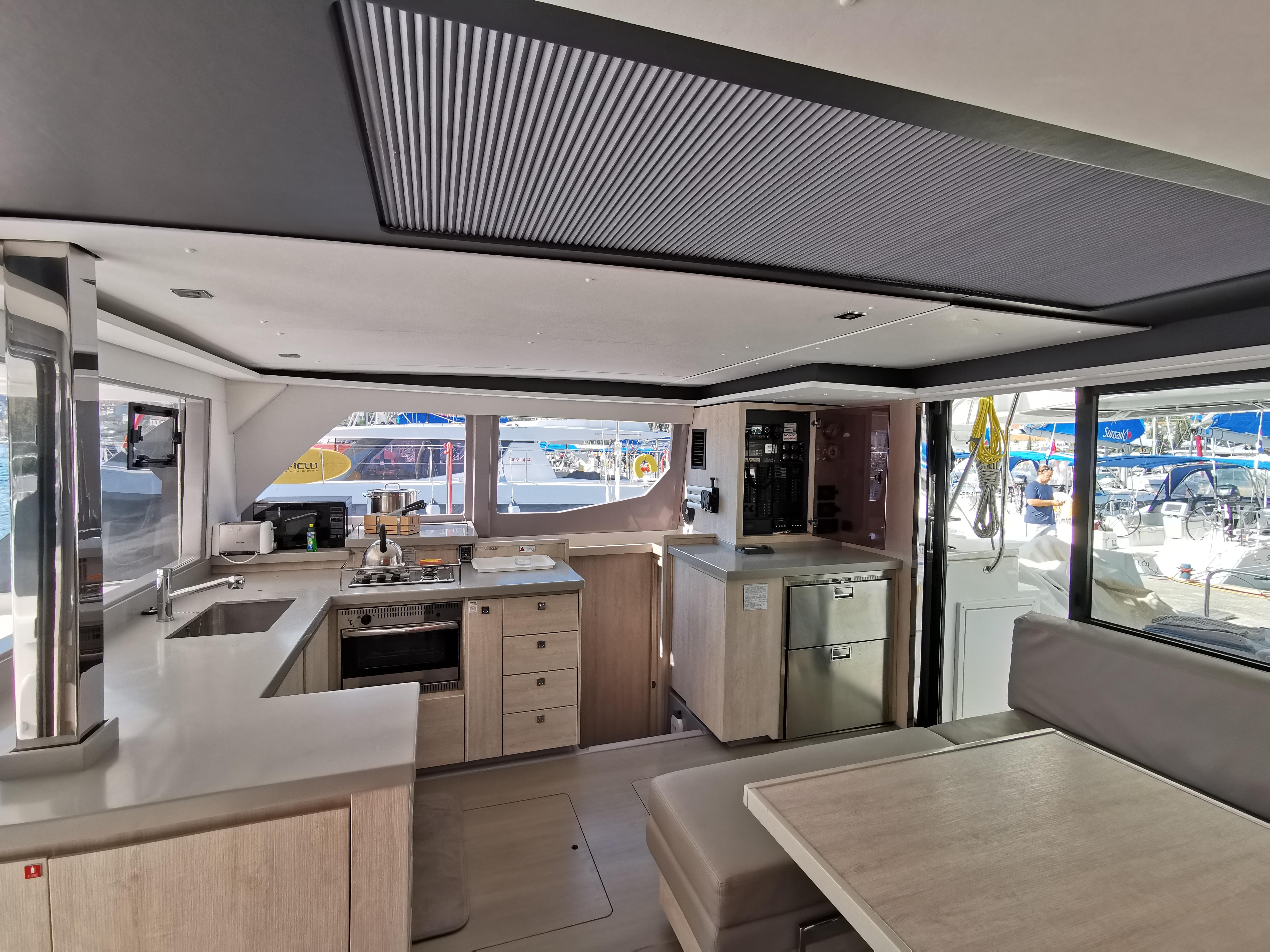 Leopard 45 Sailing Catamaran ANNA I for sale | Leopard Brokerage