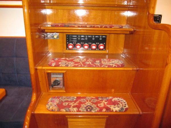 Steps and battery switches