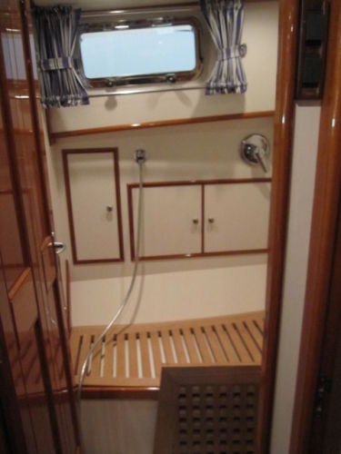 Shower to Port
