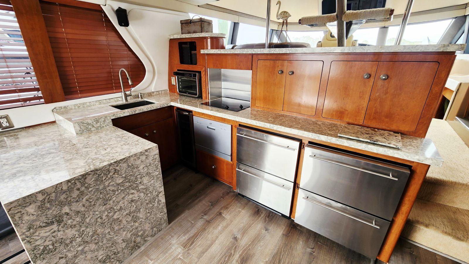 1999-carver-530-voyager-pilothouse-power-9814885-979489496-0-250520252140-9