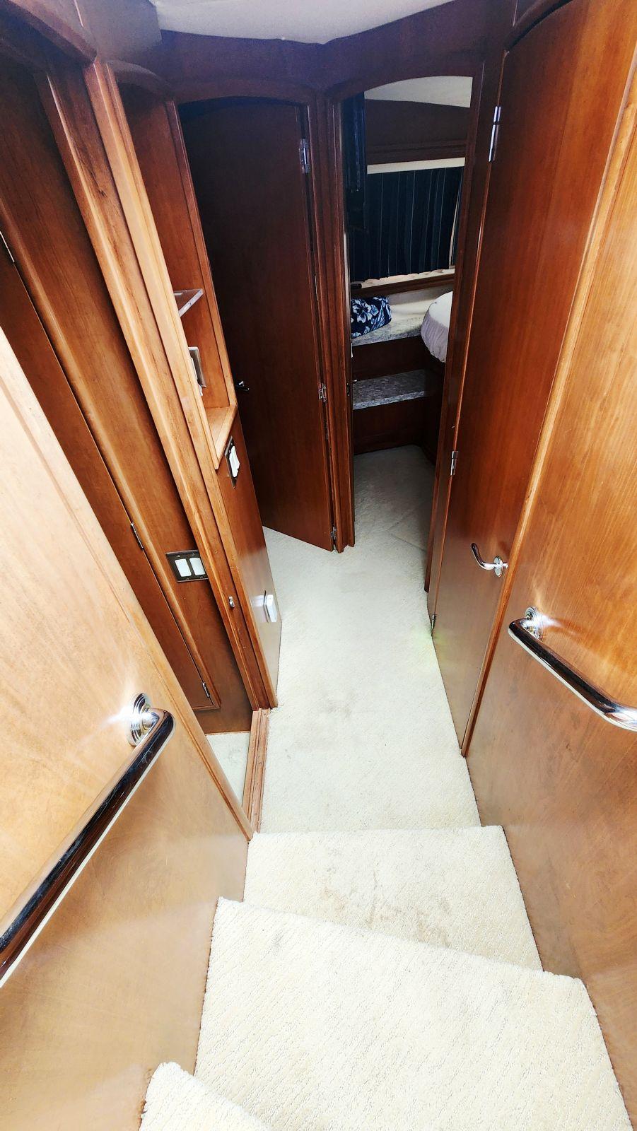 1999-carver-530-voyager-pilothouse-power-9814885-979489519-0-250520252140-32