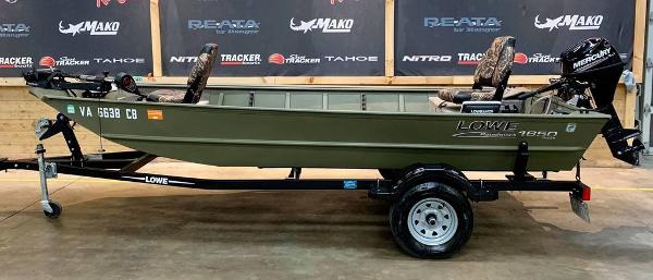 2017 Lowe boat for sale, model of the boat is Roughneck 1650 & Image # 1 of 12