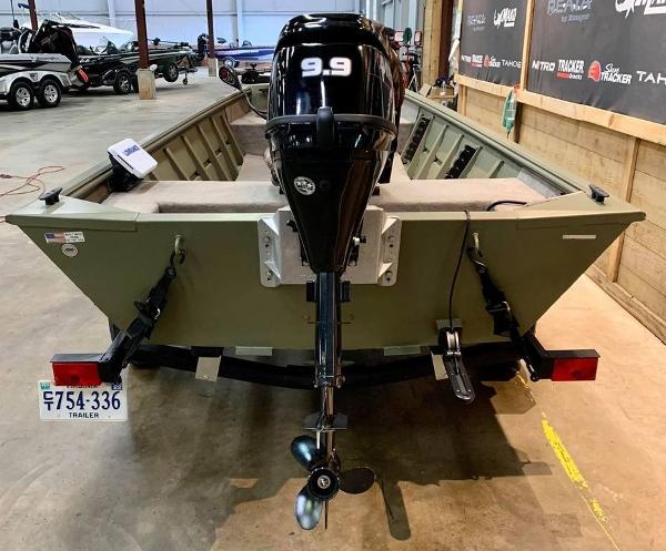 2017 Lowe boat for sale, model of the boat is Roughneck 1650 & Image # 3 of 12