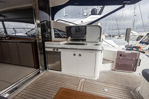 Princess Motor Yacht Sales - Used Princess Yachts V52