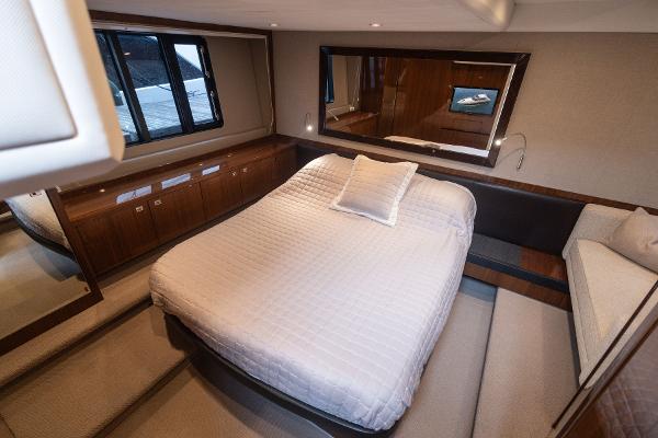 Princess Motor Yacht Sales - Used Princess Yachts V52