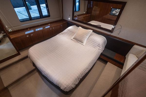 Princess Motor Yacht Sales - Used Princess Yachts V52