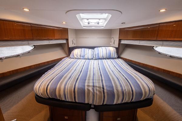 Princess Motor Yacht Sales - Used Princess Yachts V52