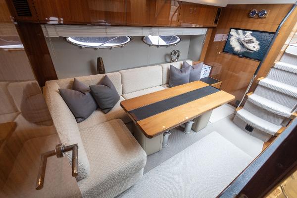 Princess Motor Yacht Sales - Used Princess Yachts V52